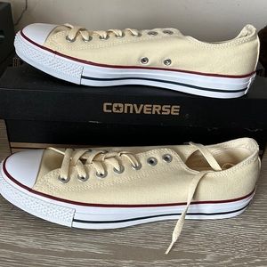 Converse low top